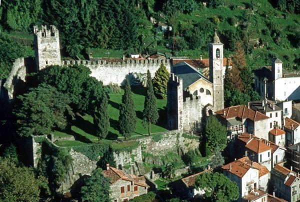 Апартаменты Casa Teresina - Corenno Plinio Lago Di Como Дервио Экстерьер фото